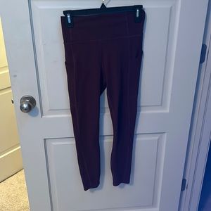 Maroon leggings